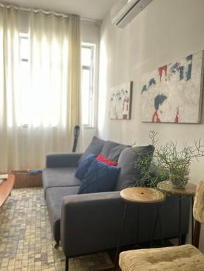 Cozy Apartment at Ipanema, Posto 9